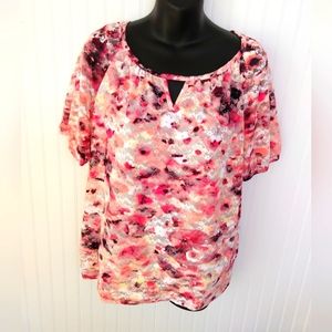 AGB Floral Lace Top. Size Medium  EUC.